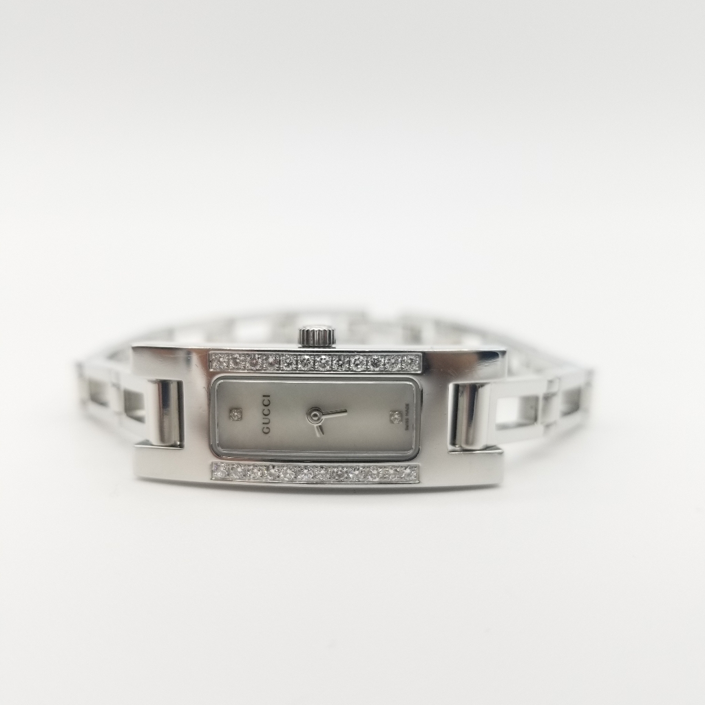 Gucci 3900l Diamond Mother Of Pearl Dial Watch